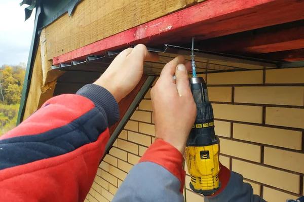 DIY Roof Repairs When You Can Fix It Yourself