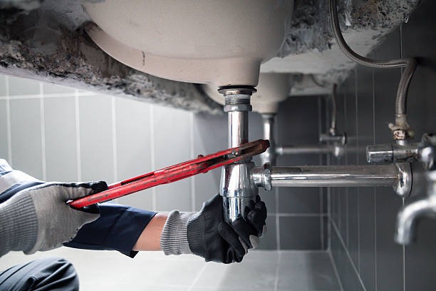 Leaking Water Heaters and Plumbing Problems