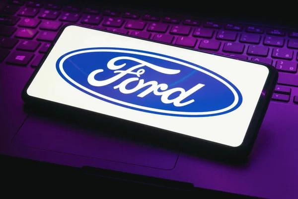 Get Expert Ford Mobile Service Wherever You Are