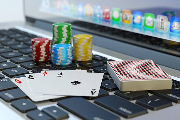Enjoy Baccarat Table Variety among the best online casino sites Singapore for Players