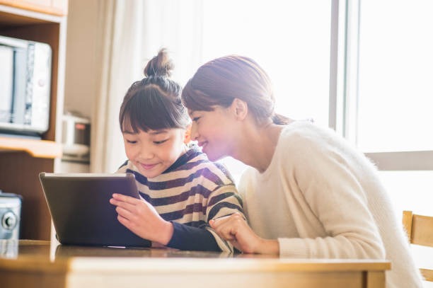 A Practical Introduction to digital entertainment